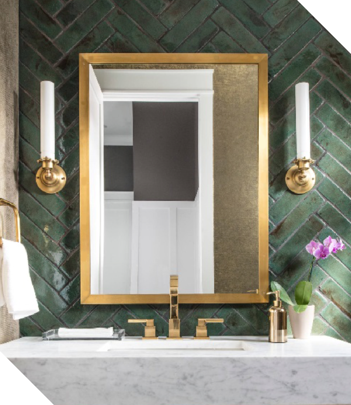 Framed Mirror: A Reflection Of Style And Elegance