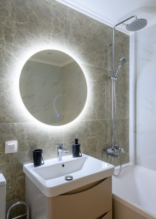 Modern,Luxury,Marble,Bathroom,With,Sink,,Bathtub,And,Mirror